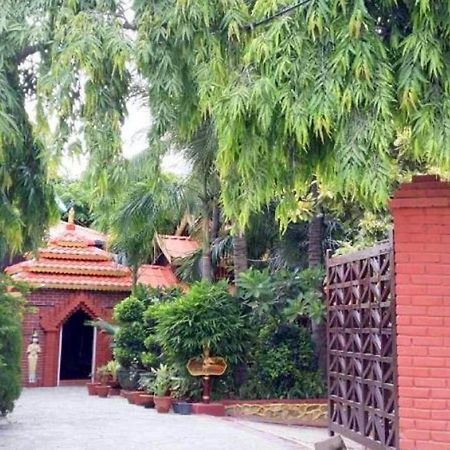 Golden Mandalay Hotel ภายนอก รูปภาพ